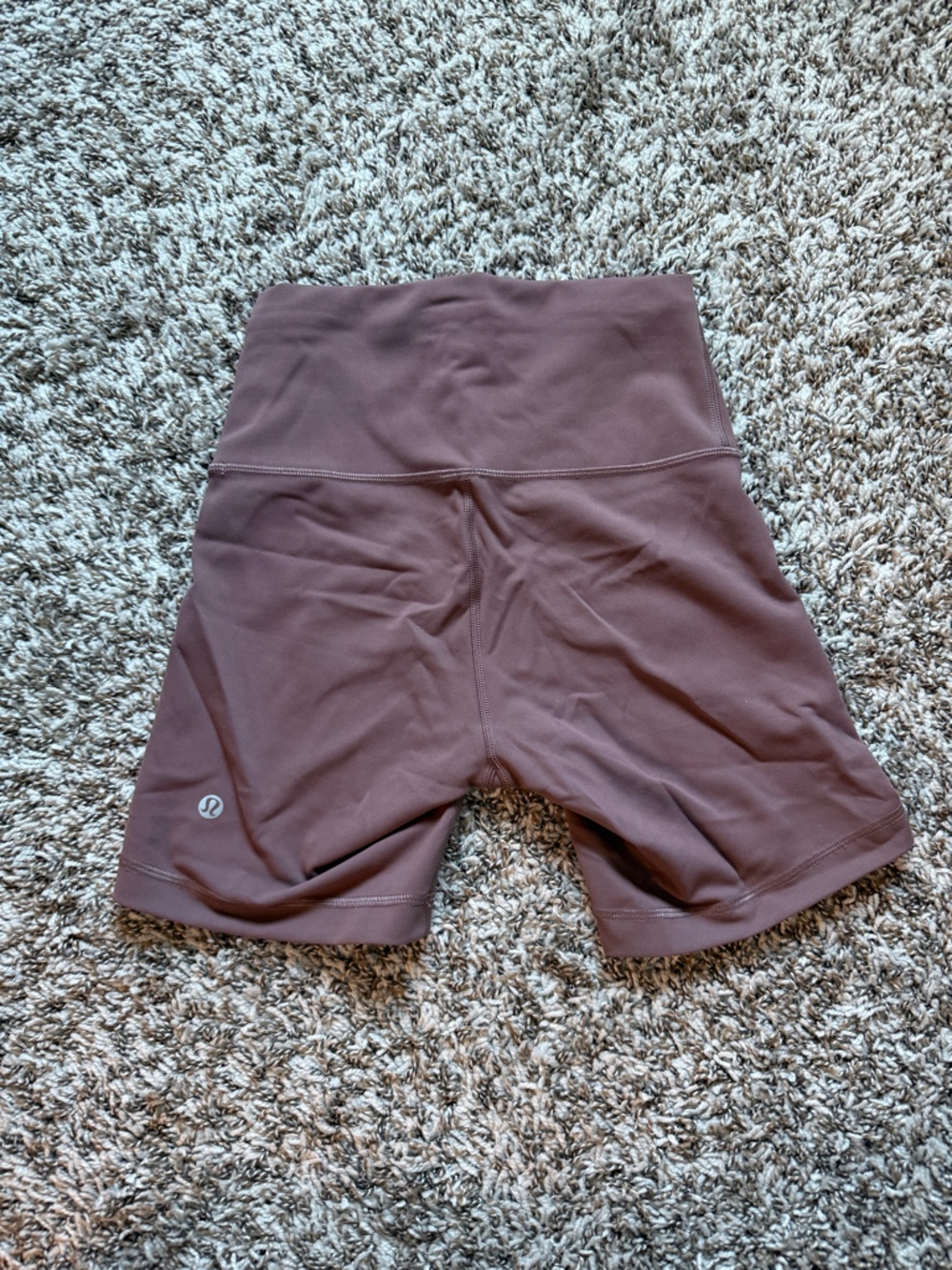 lululemon athletica mauve wunder train shorts